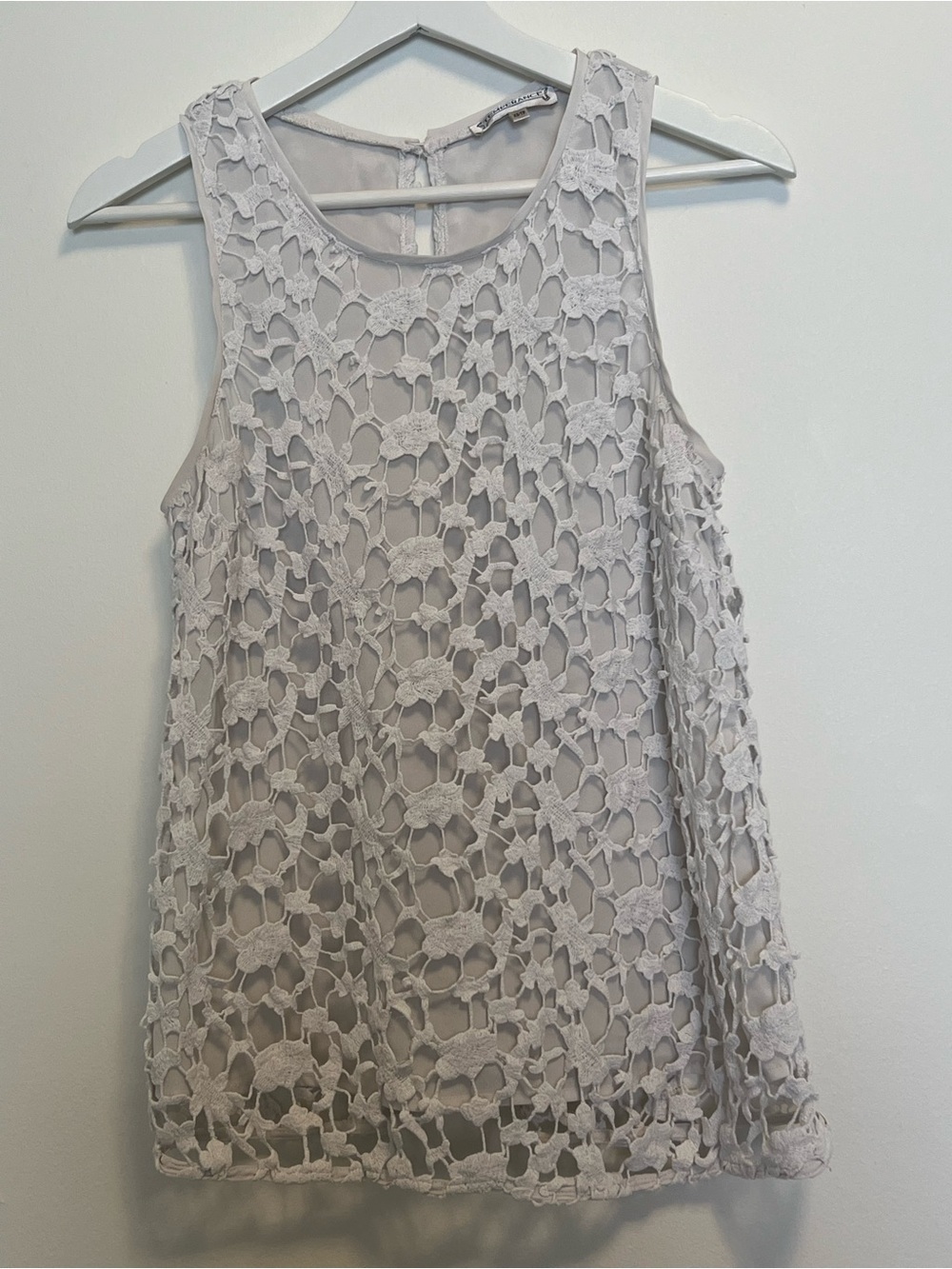 Sleeveless Lace Overlay Tank Top - Light Gray